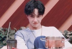 王一博吃瓜爆料最新图片,娱乐圈幕后真相大揭秘